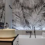 Daire Boho Deluxe - Najwiekszy 130m2 Nad Jeziorem Ukiel Z 50m Tarasem, Przy Jeziorze, Garaz Podziemny, Klimatyzacja, 3 Sypialnie Salon, 2 Lazienki, Winda, Fvat