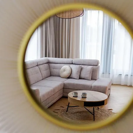 Apartment Boho Deluxe - Najwiekszy 130m2 Nad Jeziorem Ukiel Z 50m Tarasem, Przy Jeziorze, Garaz Podziemny, Klimatyzacja, 3 Sypialnie Salon, 2 Lazienki, Winda, Fvat Olsztyn