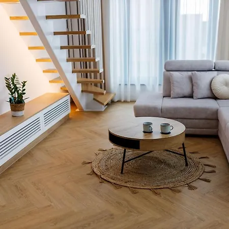 Boho Deluxe - Najwiekszy 130m2 Nad Jeziorem Ukiel Z 50m Tarasem, Przy Jeziorze, Garaz Podziemny, Klimatyzacja, 3 Sypialnie Salon, 2 Lazienki, Winda, Fvat Lägenhet *