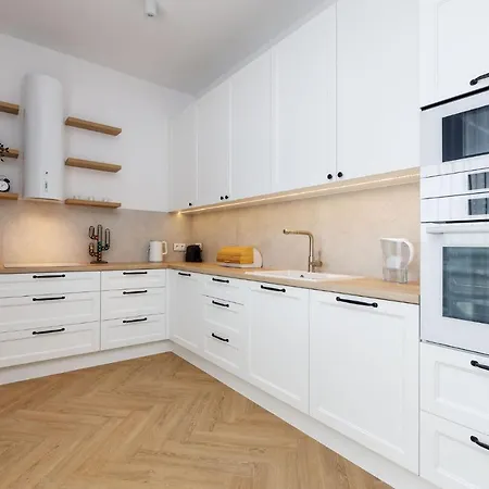 Boho Deluxe - Najwiekszy 130m2 Nad Jeziorem Ukiel Z 50m Tarasem, Przy Jeziorze, Garaz Podziemny, Klimatyzacja, 3 Sypialnie Salon, 2 Lazienki, Winda, Fvat Appartement *