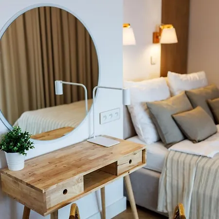 Boho Deluxe - Najwiekszy 130m2 Nad Jeziorem Ukiel Z 50m Tarasem, Przy Jeziorze, Garaz Podziemny, Klimatyzacja, 3 Sypialnie Salon, 2 Lazienki, Winda, Fvat Lägenhet